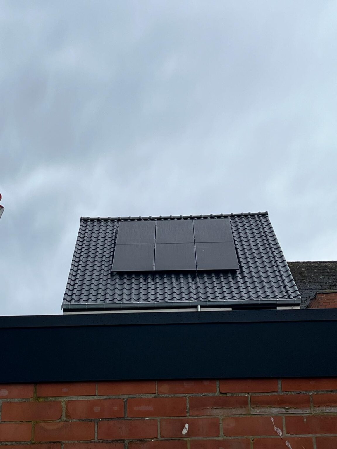 zonnepanelen installatie Turnhout 15-04-2024