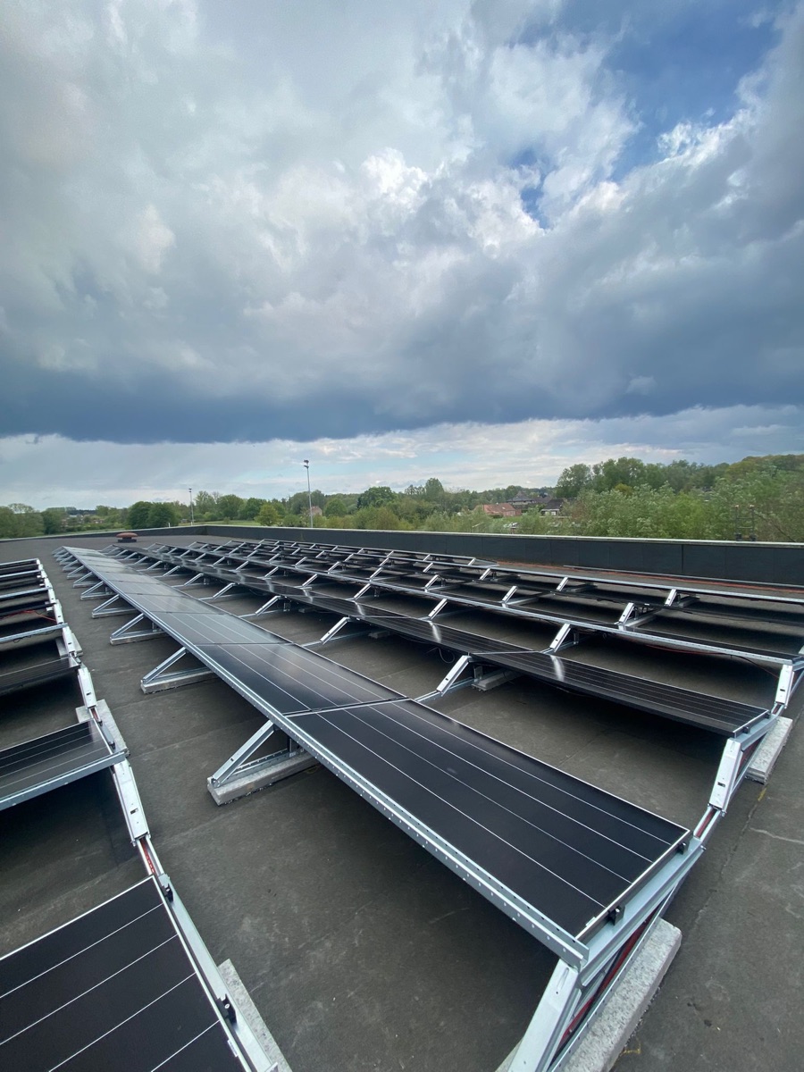 zonnepanelen installatie Booischot 24-04-2024