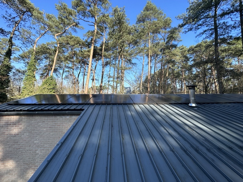 zonnepanelen installatie Grobbendonk 06-03-2024