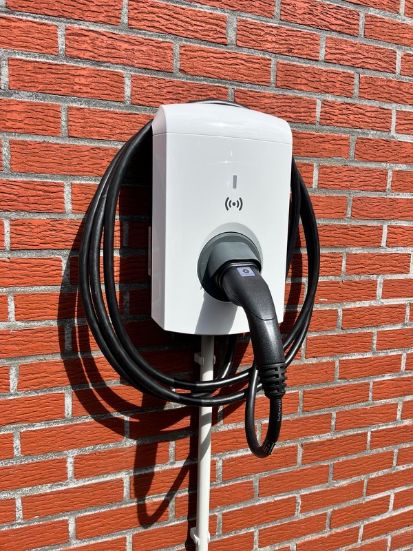 laadpalen installatie Rijkevorsel 04-04-2024