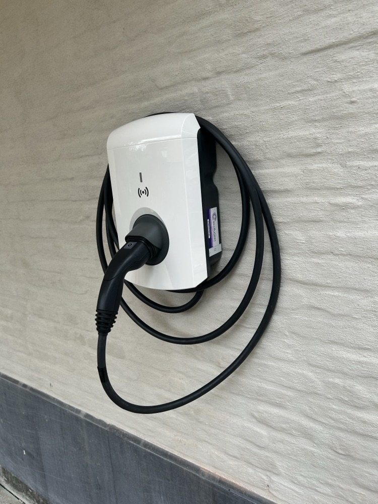 laadpalen installatie Retie 20251017