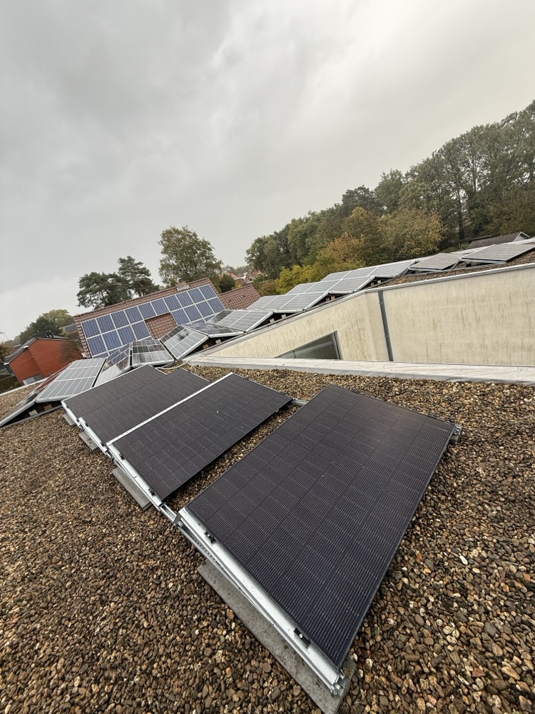 zonnepanelen installatie Mol 20251027
