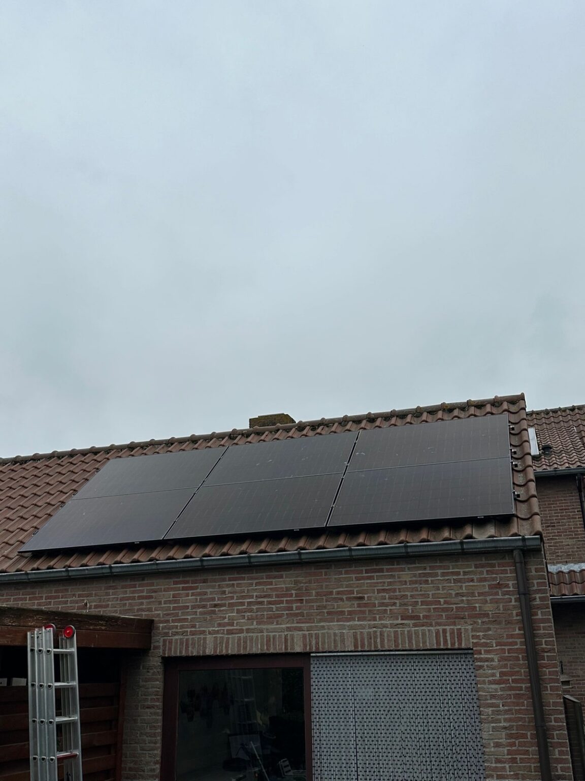 zonnepanelen installatie Weelde 20251007