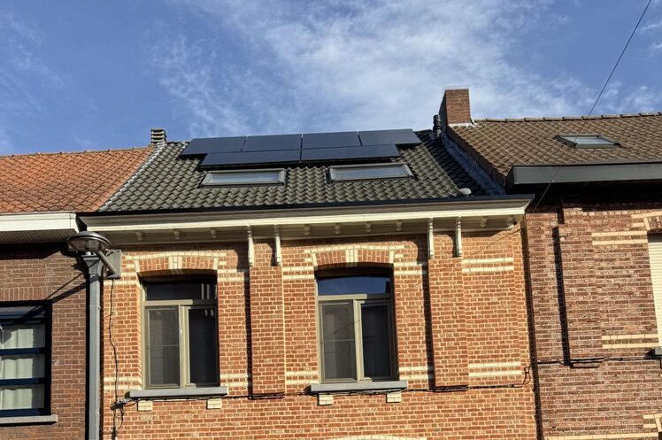 zonnepanelen installatie Schelle 20251112