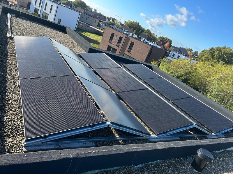 zonnepanelen installatie Balen 20251024