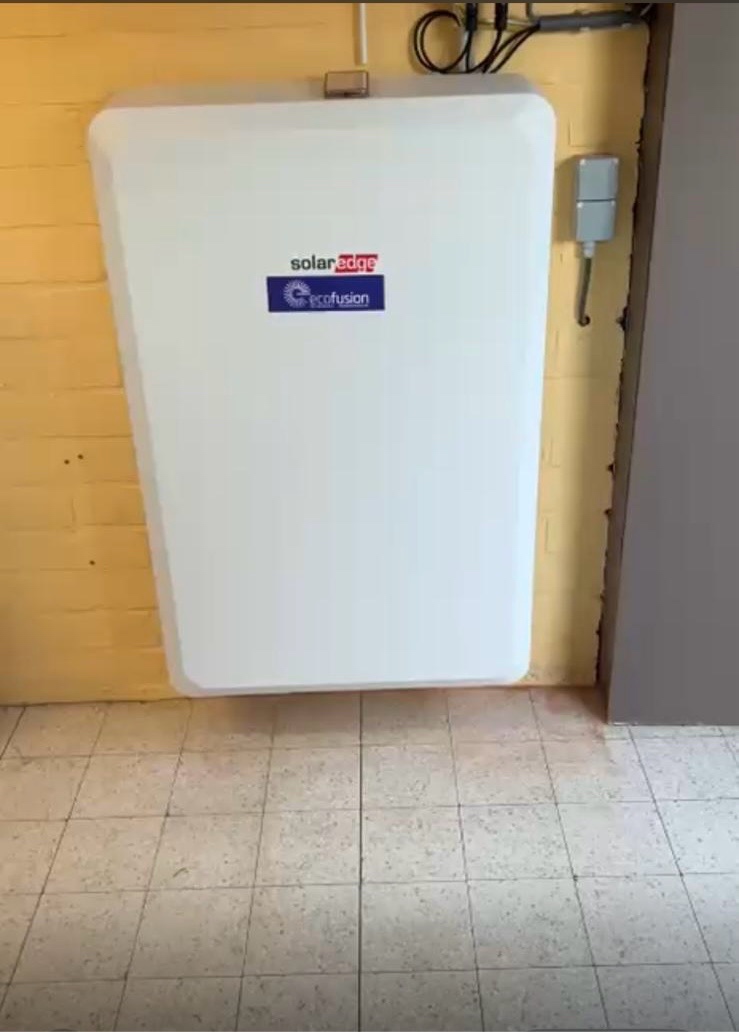 batterijopslag installatie Westerlo Oevel 20251125