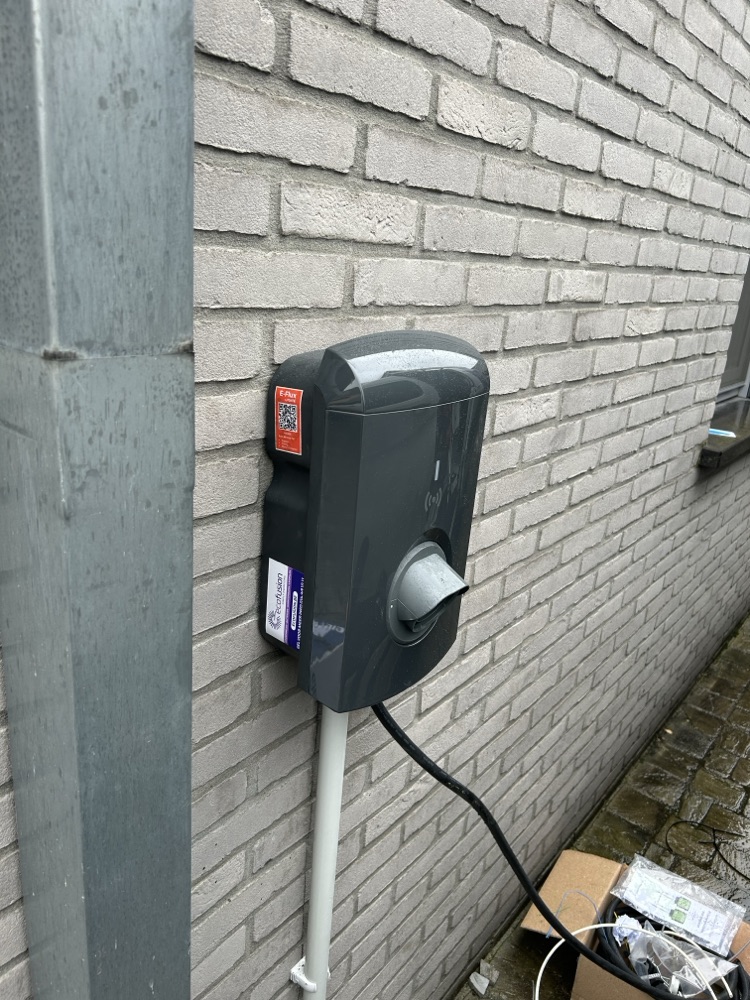 laadpalen installatie Mol 20251128