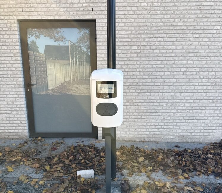 laadpalen installatie Vosselaar 20251105